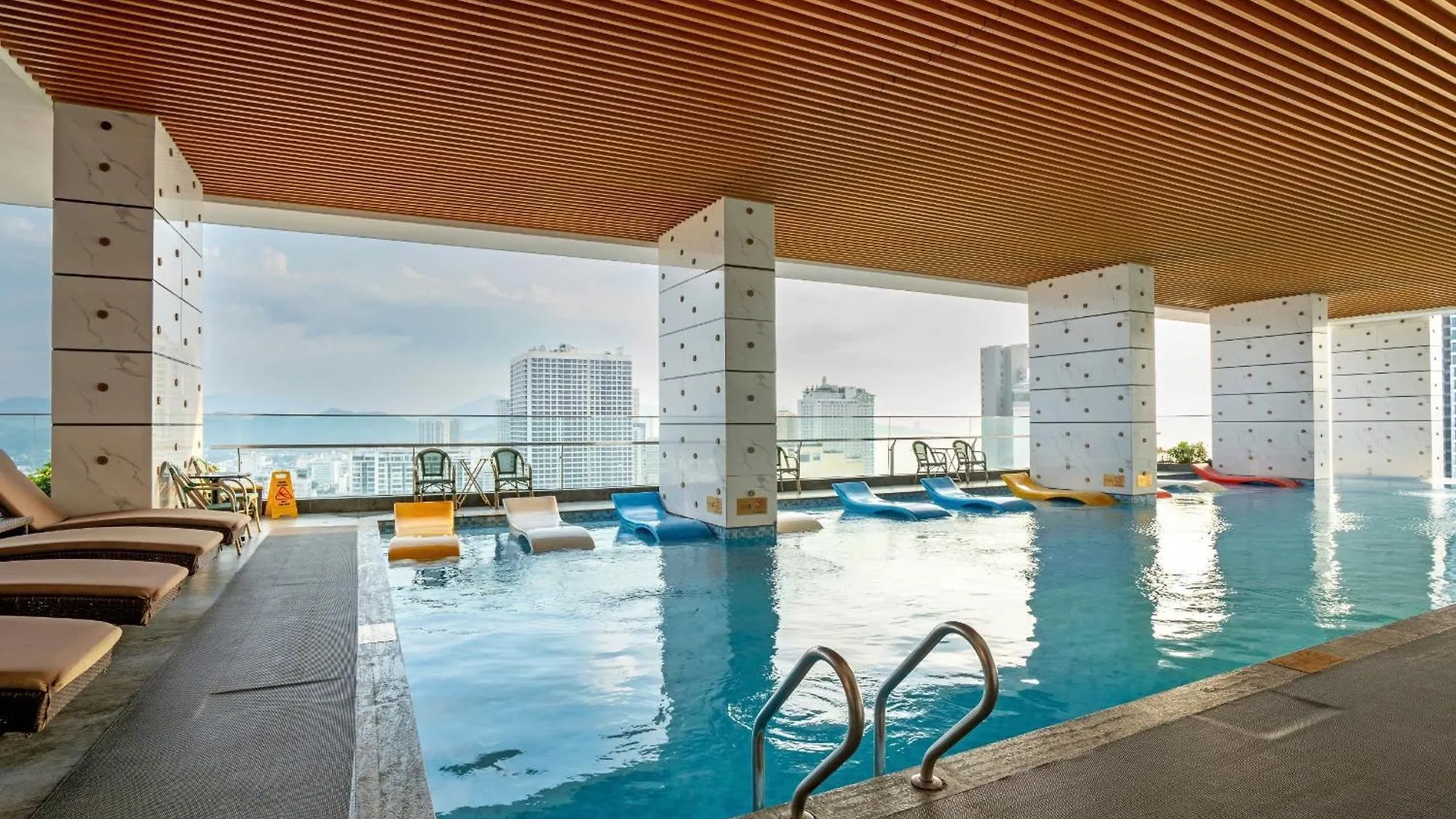 La Maison Virgo 2Beds Free Gym Pool Nha Trang Appartamento